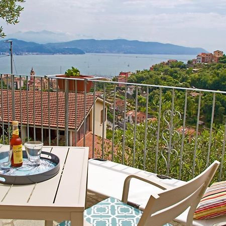 La Terrazza Con L'Ulivo - Guesthouse Con Terrazza E Vista Sul Golfo Dei Poeti Специя Екстериор снимка